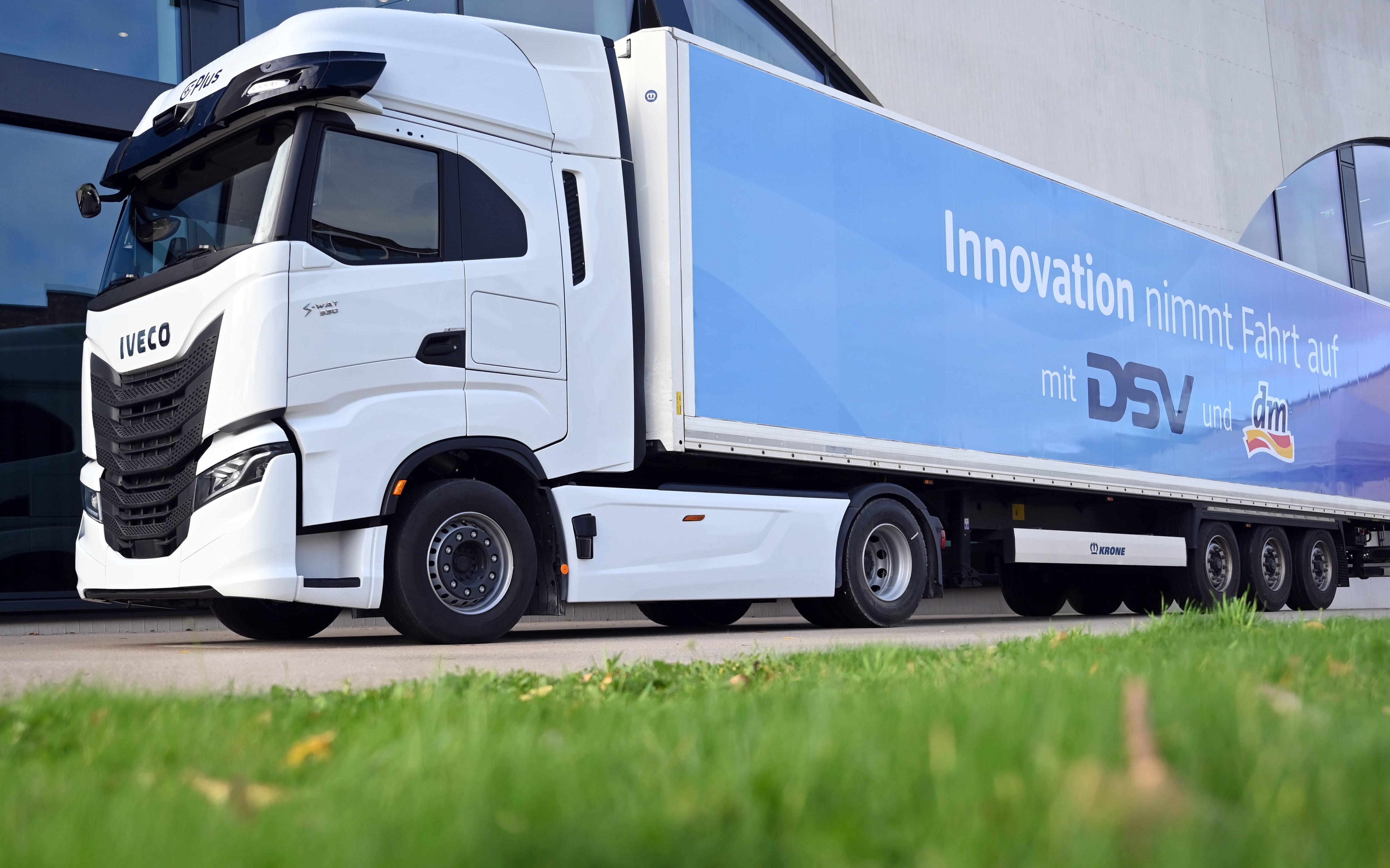 dm-drogerie markt, DSV, IVECO, and Plus to Commence Automated Trucking Pilot in Germany